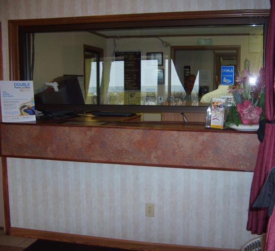 Budgetel Inn & Suites Columbus Interior photo